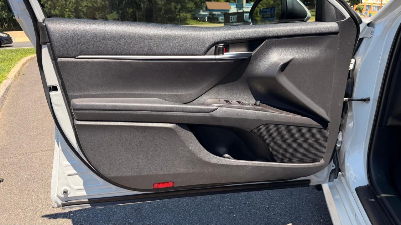 Toyota Camry LE AWD 2022