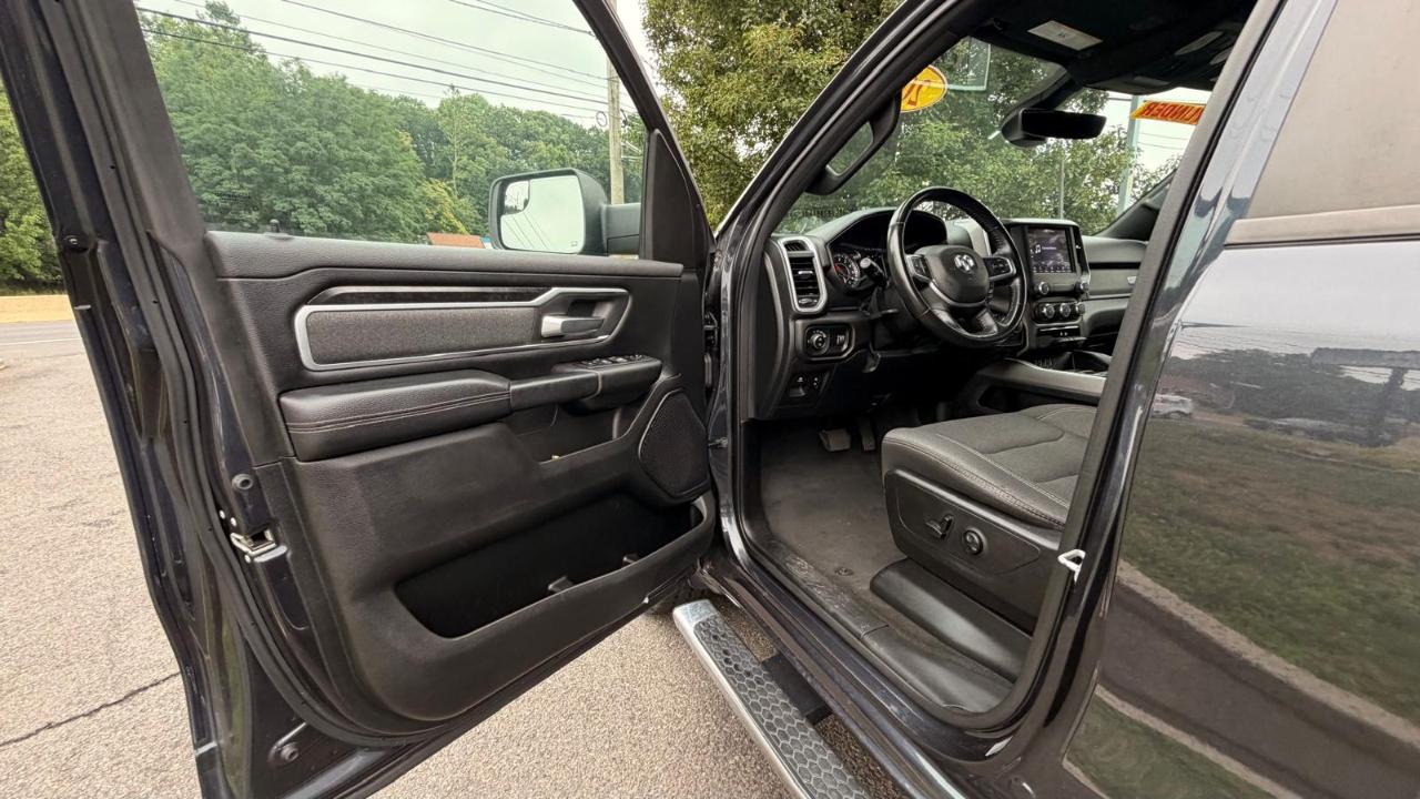 RAM 1500 Big Horn Quad Cab 4WD 2020