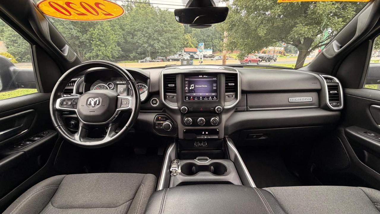RAM 1500 Big Horn Quad Cab 4WD 2020