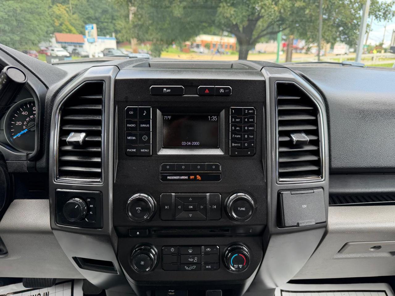 Ford F-150 Lariat SuperCrew 6.5-ft. Bed 4WD 2017