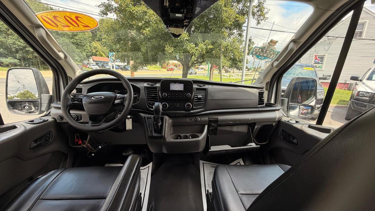 Ford Transit 250 Van High Roof w/Sliding Pass. 148-in. WB EL 2020