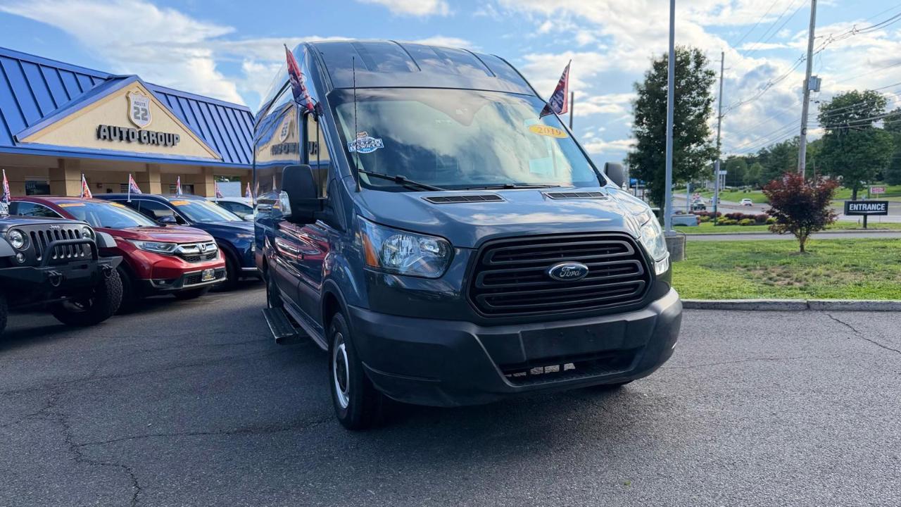 Ford Transit 250 Van High Roof w/Sliding Pass. 148-in. WB EL 2019