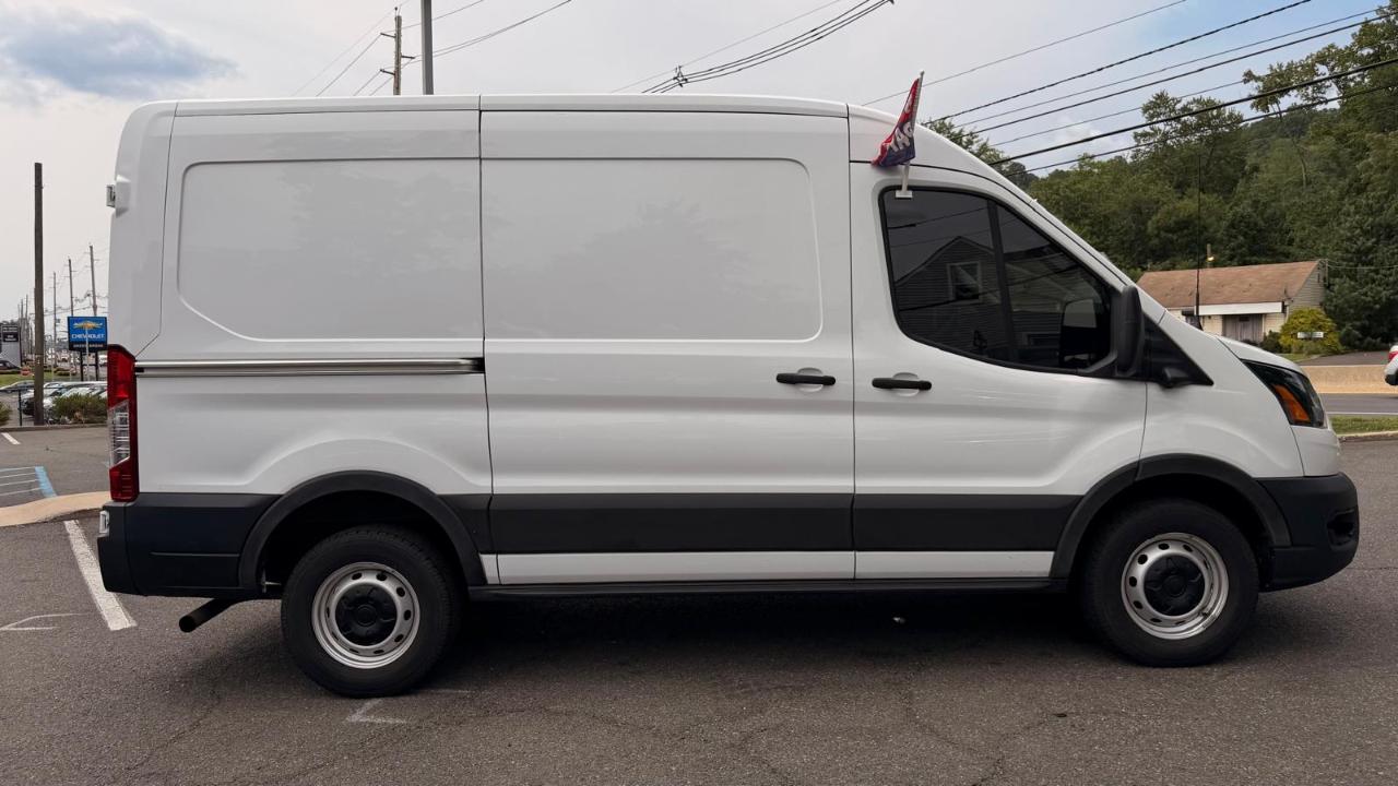 Ford Transit 250 Van 2023