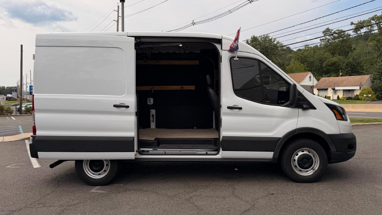 Ford Transit 250 Van 2023
