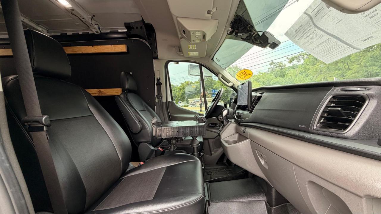 Ford Transit 250 Van 2023