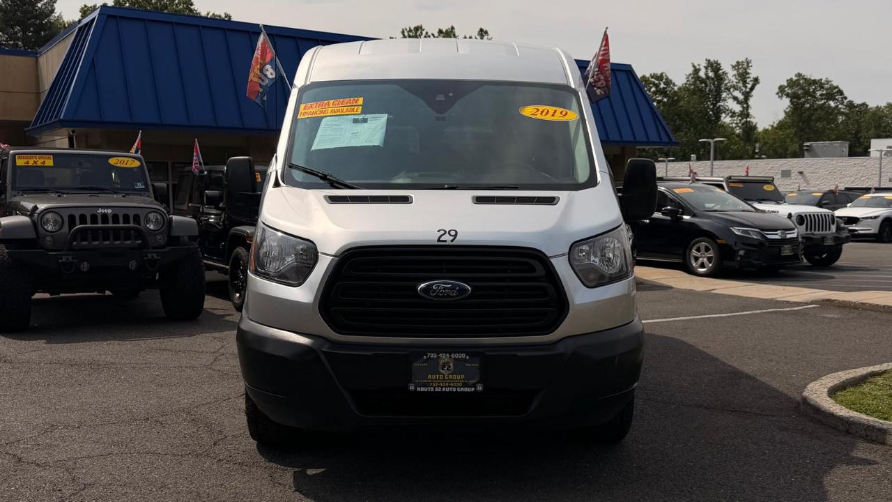 Ford Transit 350 Wagon Med. Roof XL w/Sliding Pass. 148-in. WB 2019