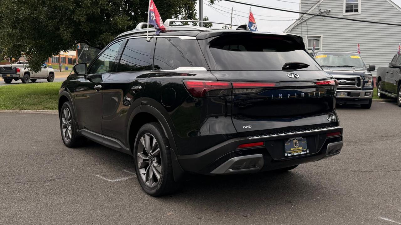 Infiniti QX60 LUXE AWD 2022