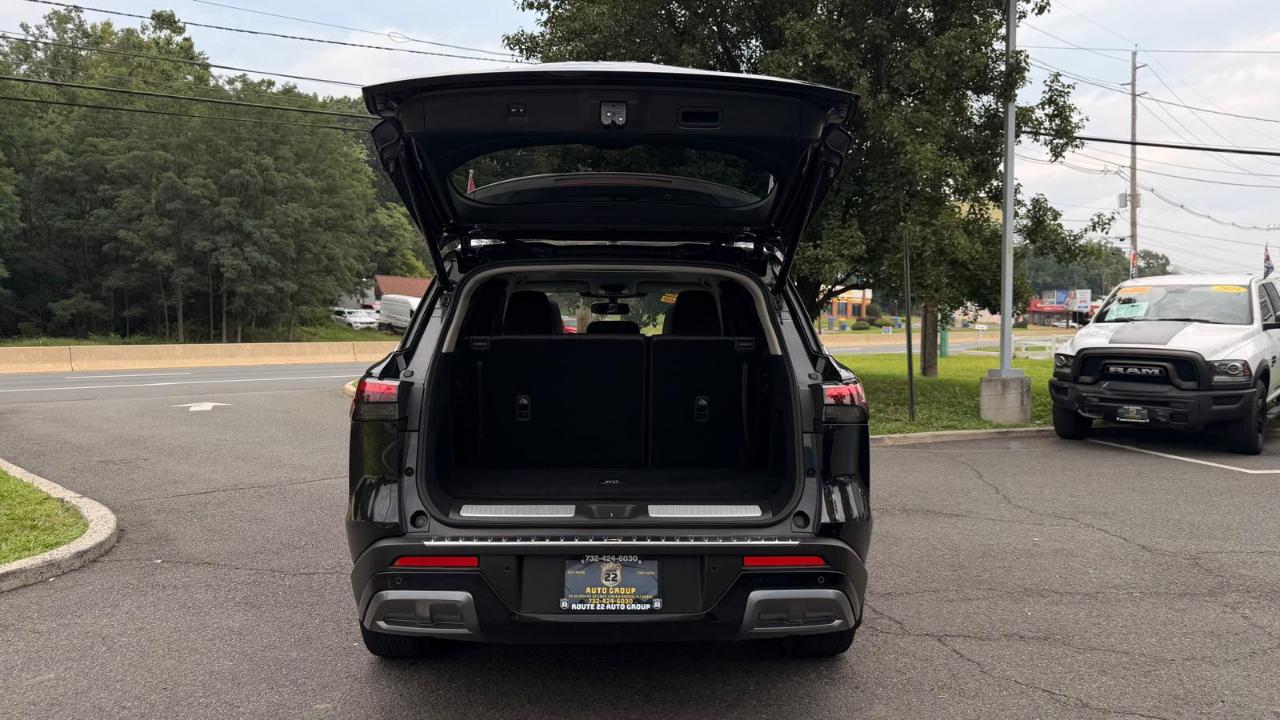 Infiniti QX60 LUXE AWD 2022