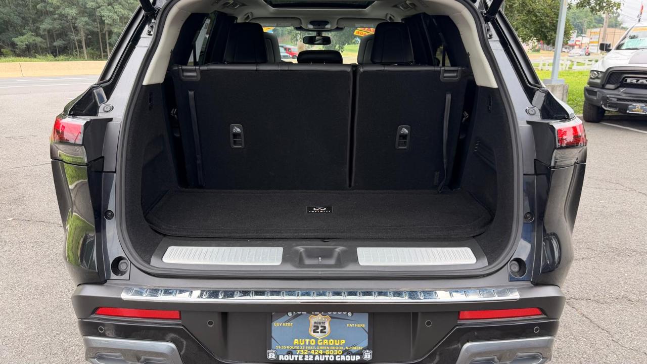 Infiniti QX60 LUXE AWD 2022