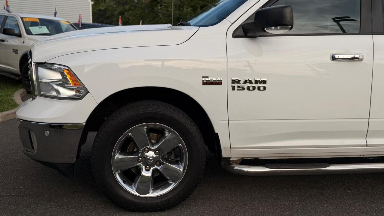 RAM 1500 SLT Crew Cab SWB 4WD 2018