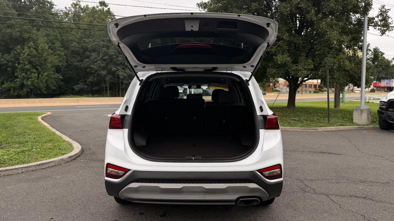 Hyundai Santa Fe SE 2.4 2020