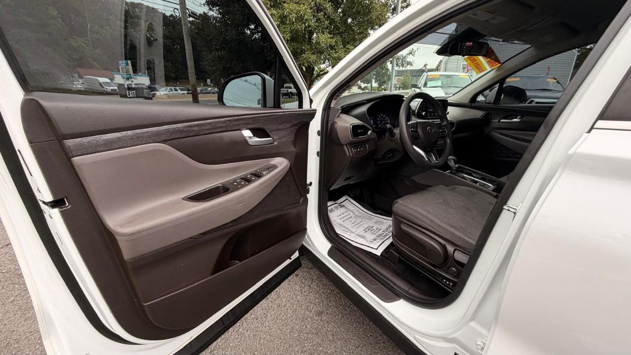 Hyundai Santa Fe SE 2.4 2020