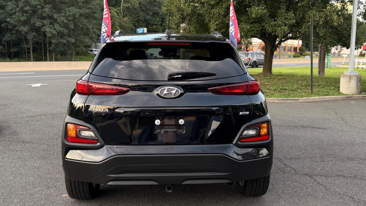 Hyundai Kona SEL AWD 2021