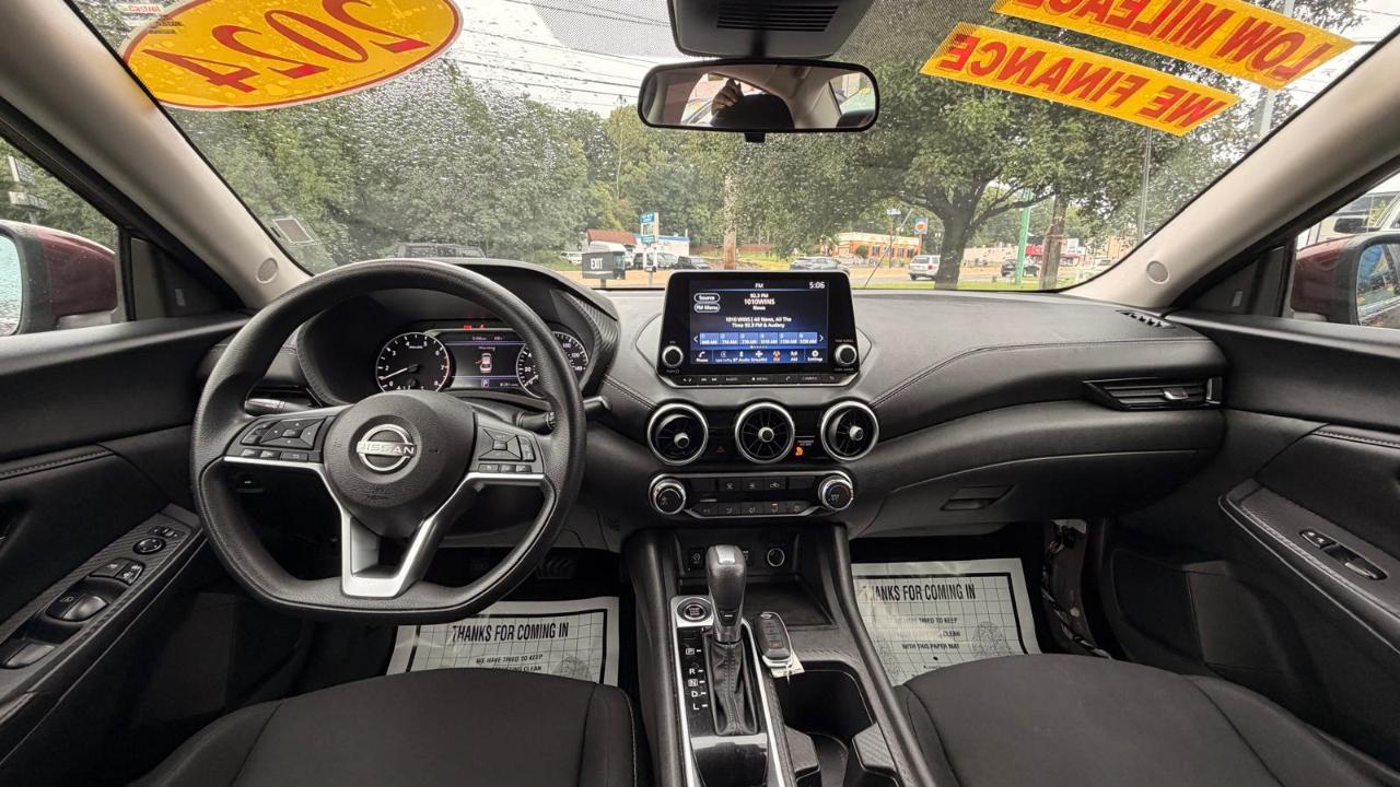 Nissan Sentra SV 2024