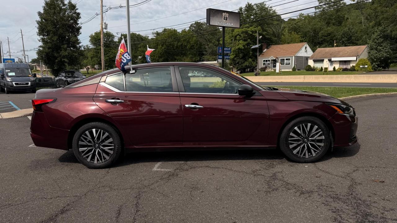 Nissan Altima 2.5 SV 2024