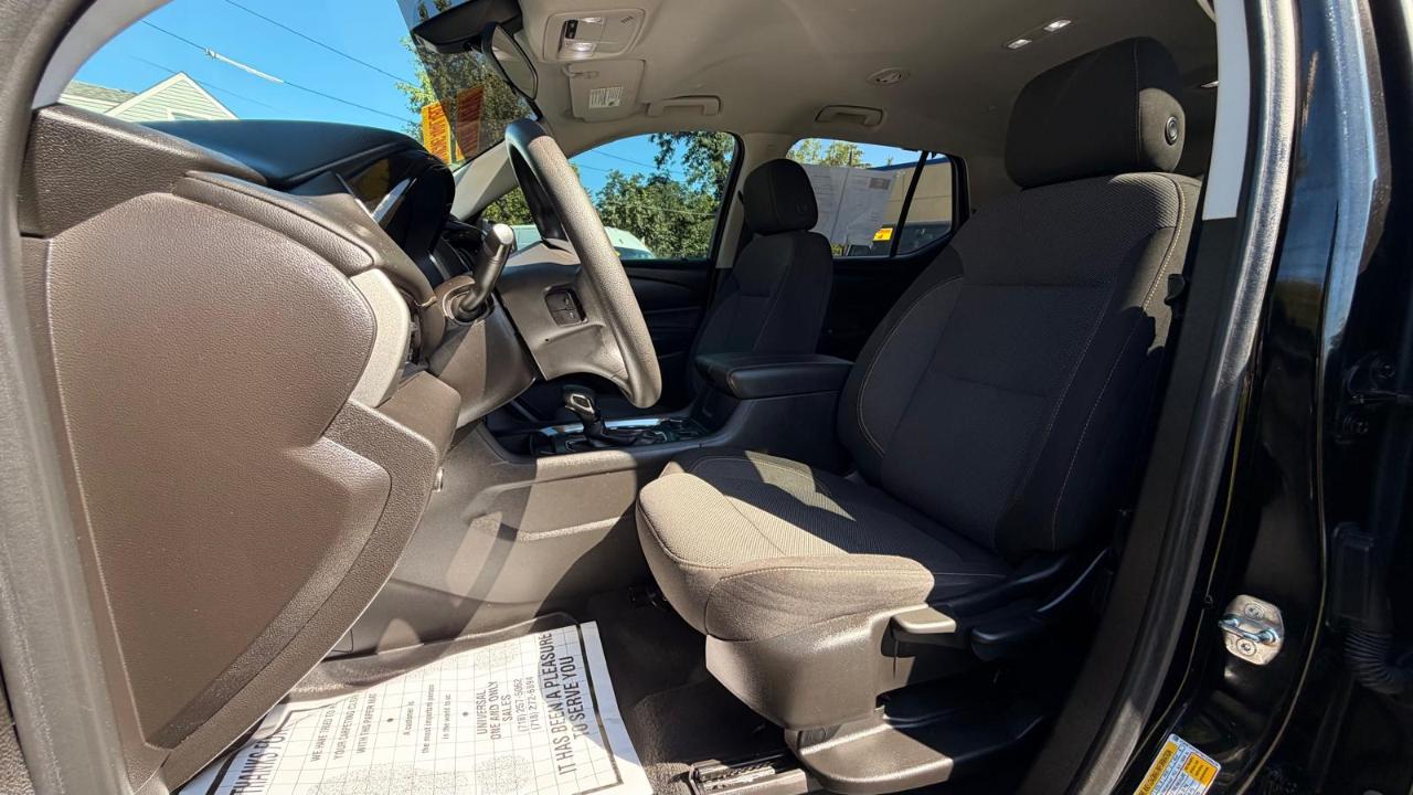 Chevrolet Traverse LS AWD 2021