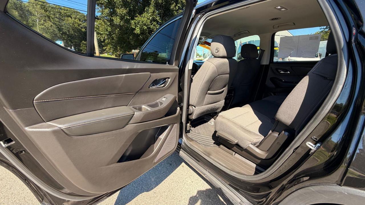 Chevrolet Traverse LS AWD 2021