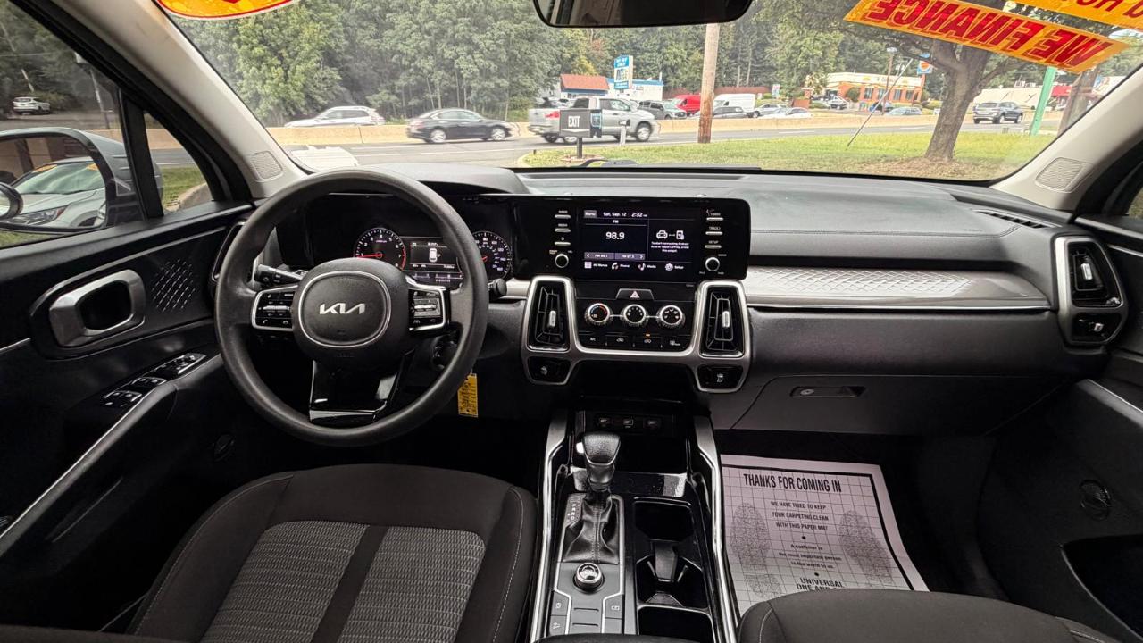 Kia Sorento LX 2WD 2022