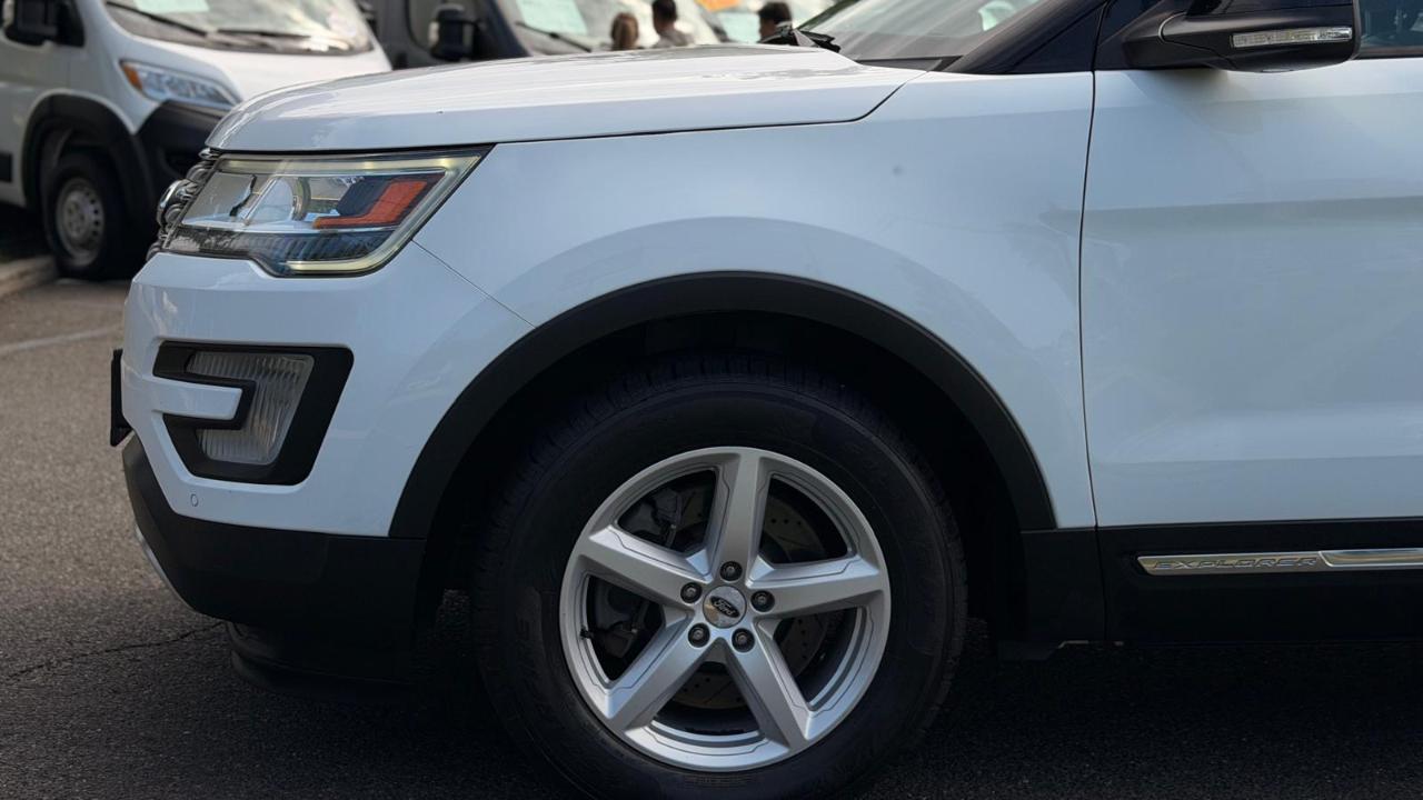 Ford Explorer 4WD 4dr XLT 2016