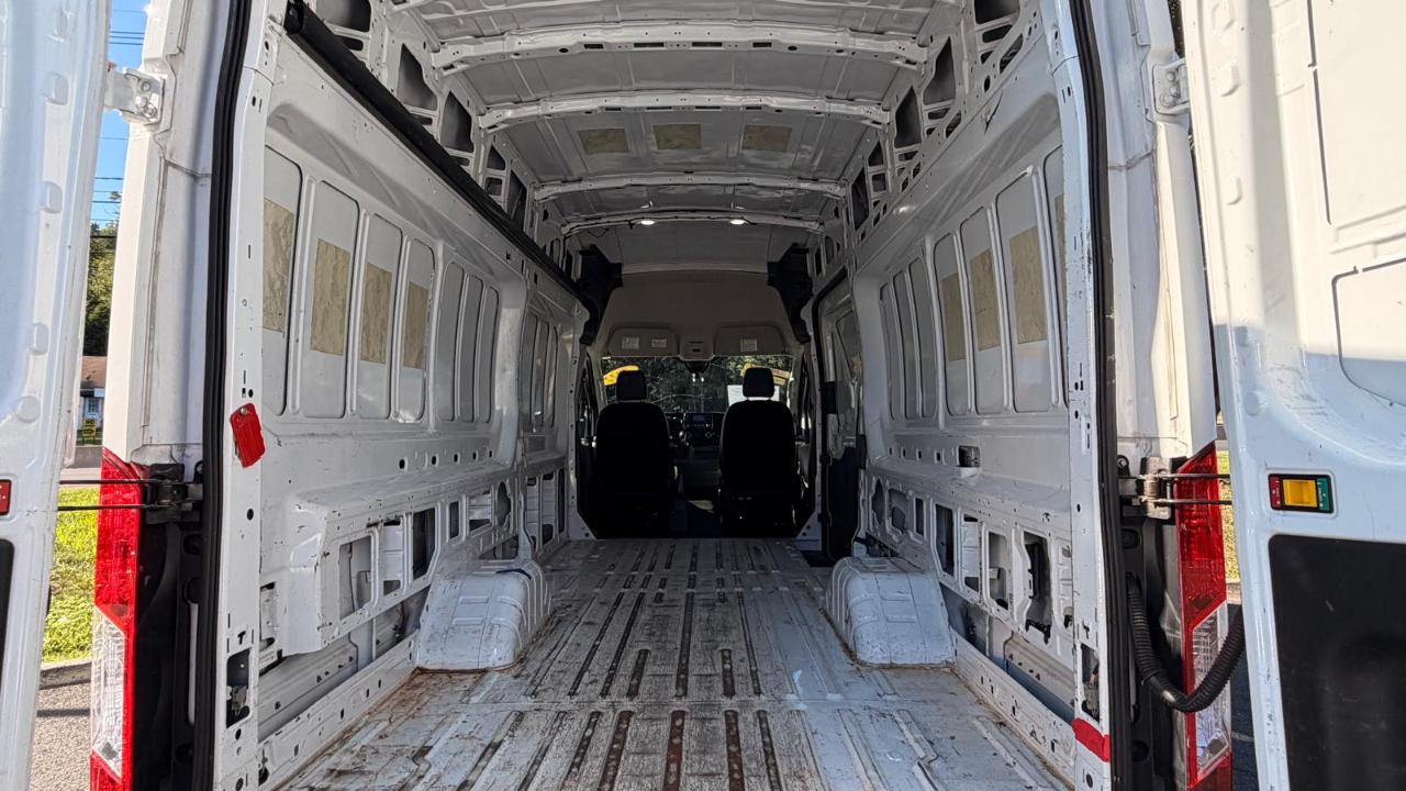 Ford Transit 350 Van HD 2022