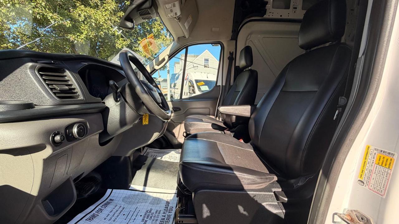 Ford Transit 350 Van HD 2022