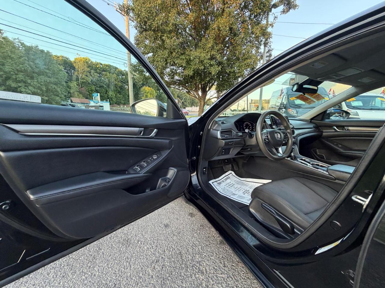 Honda Accord LX CVT 2020