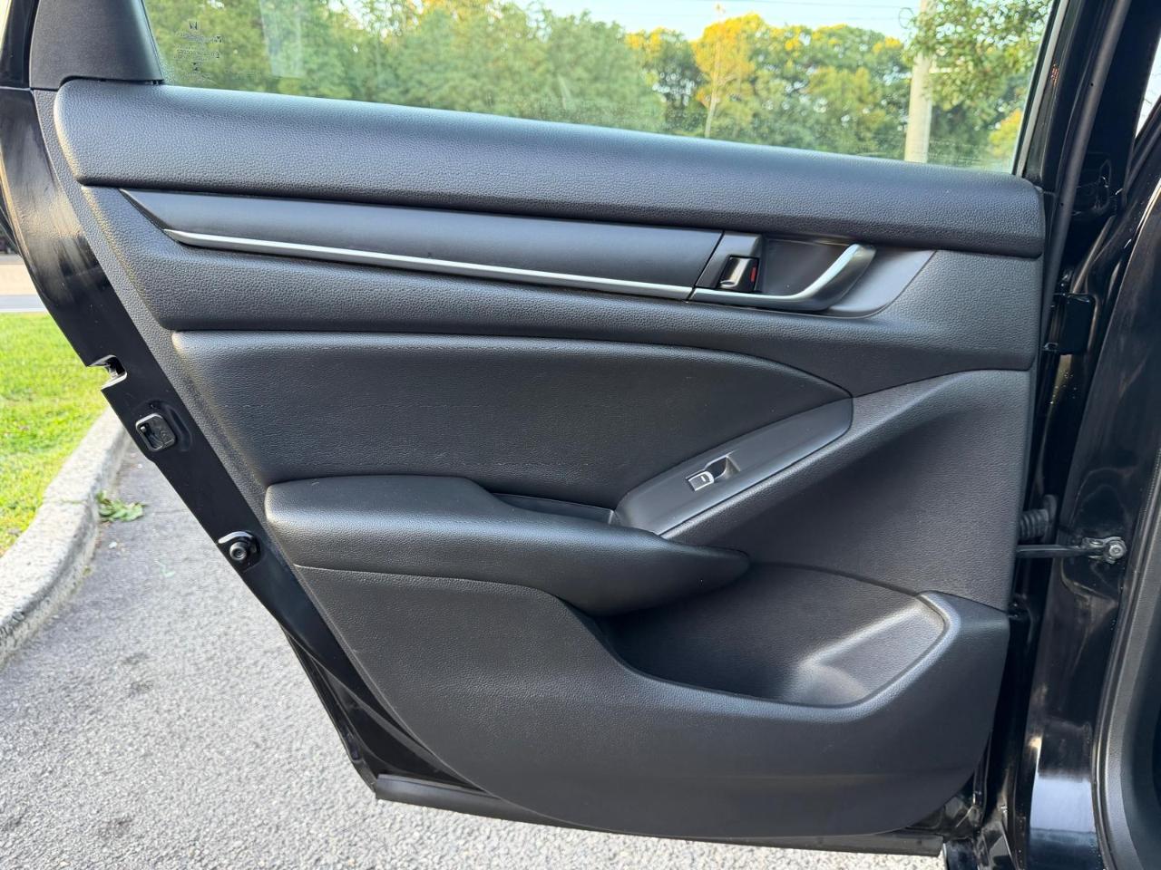 Honda Accord LX CVT 2020