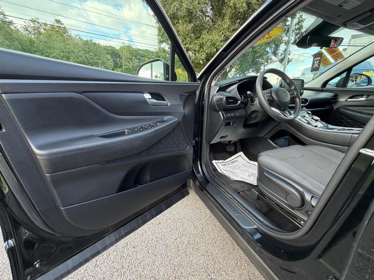 Hyundai Santa Fe SE AWD 2023