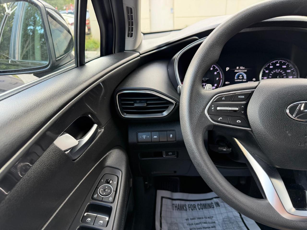 Hyundai Santa Fe SE AWD 2023