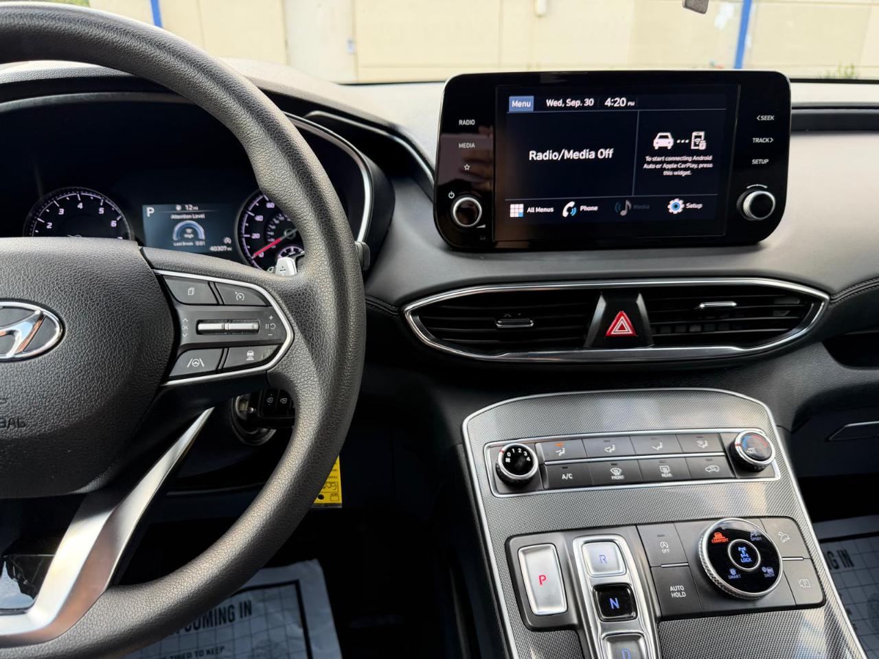 Hyundai Santa Fe SE AWD 2023