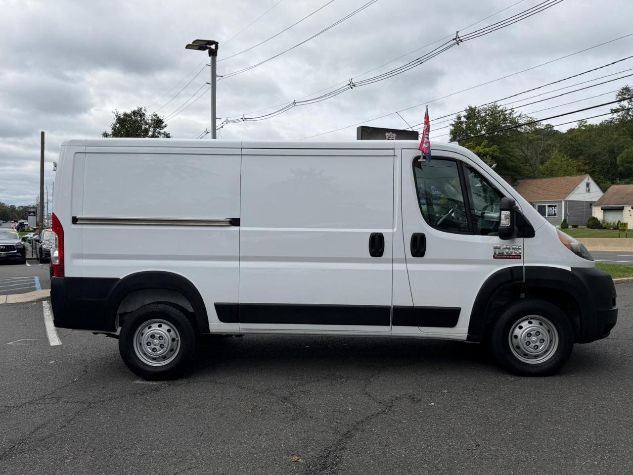 RAM Promaster 1500 Low Roof Tradesman 136-in. WB 2019