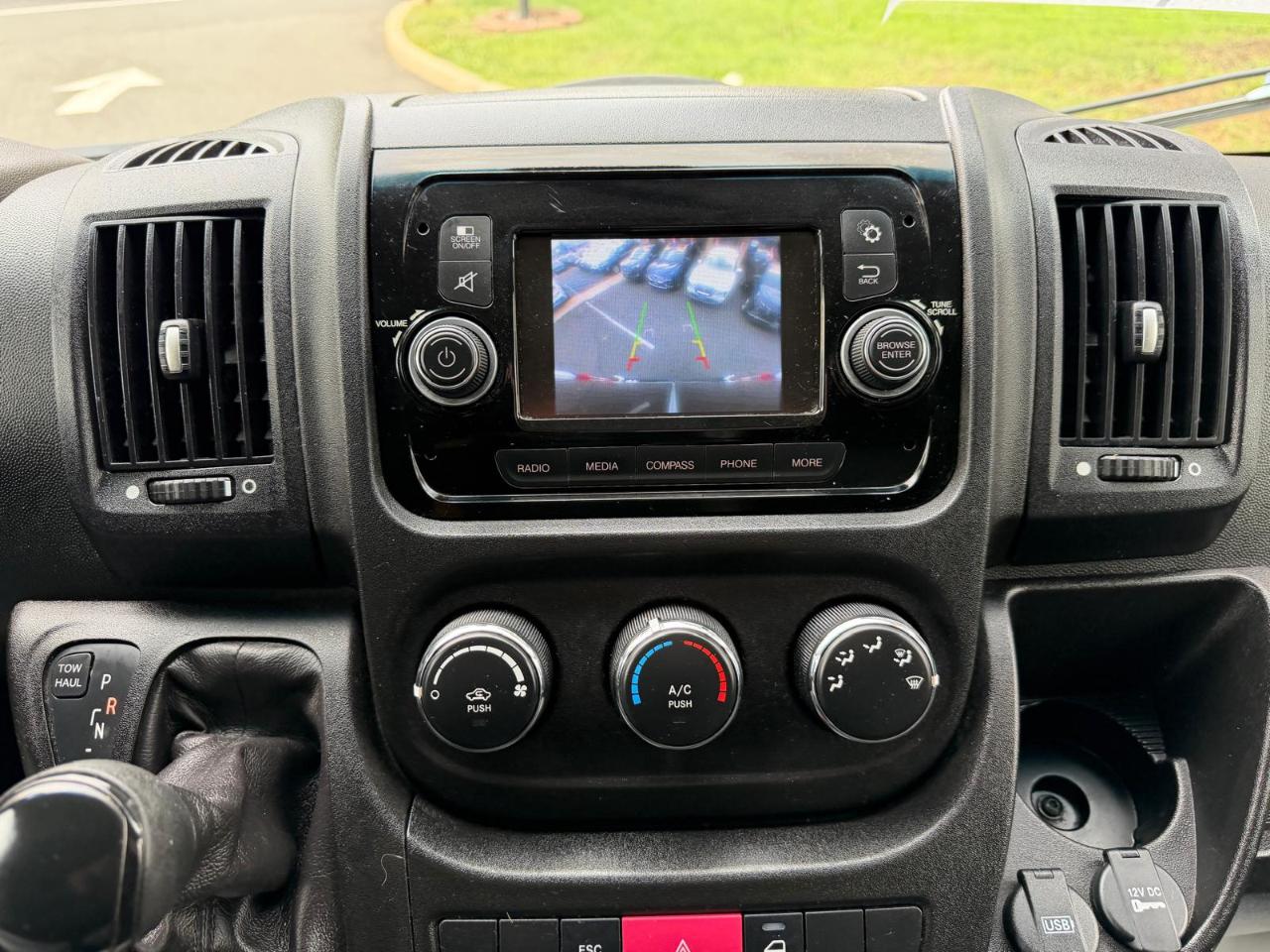 RAM Promaster 1500 Low Roof Tradesman 136-in. WB 2019