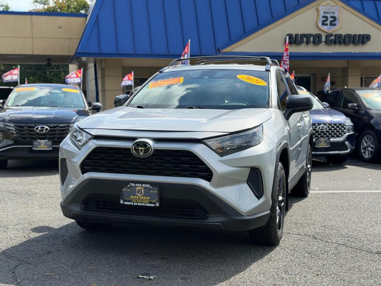 Toyota RAV4 LE AWD 2021
