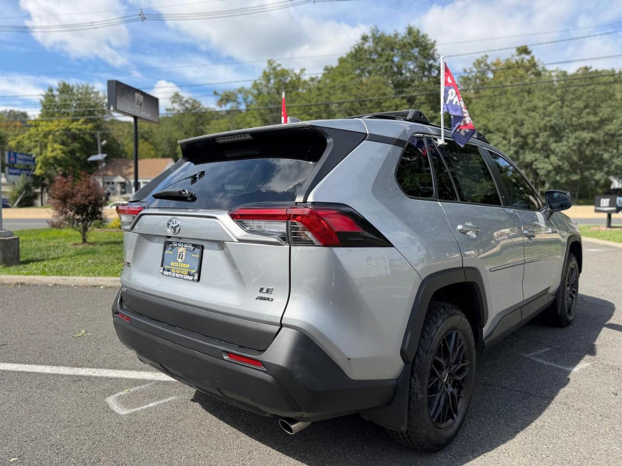 Toyota RAV4 LE AWD 2021
