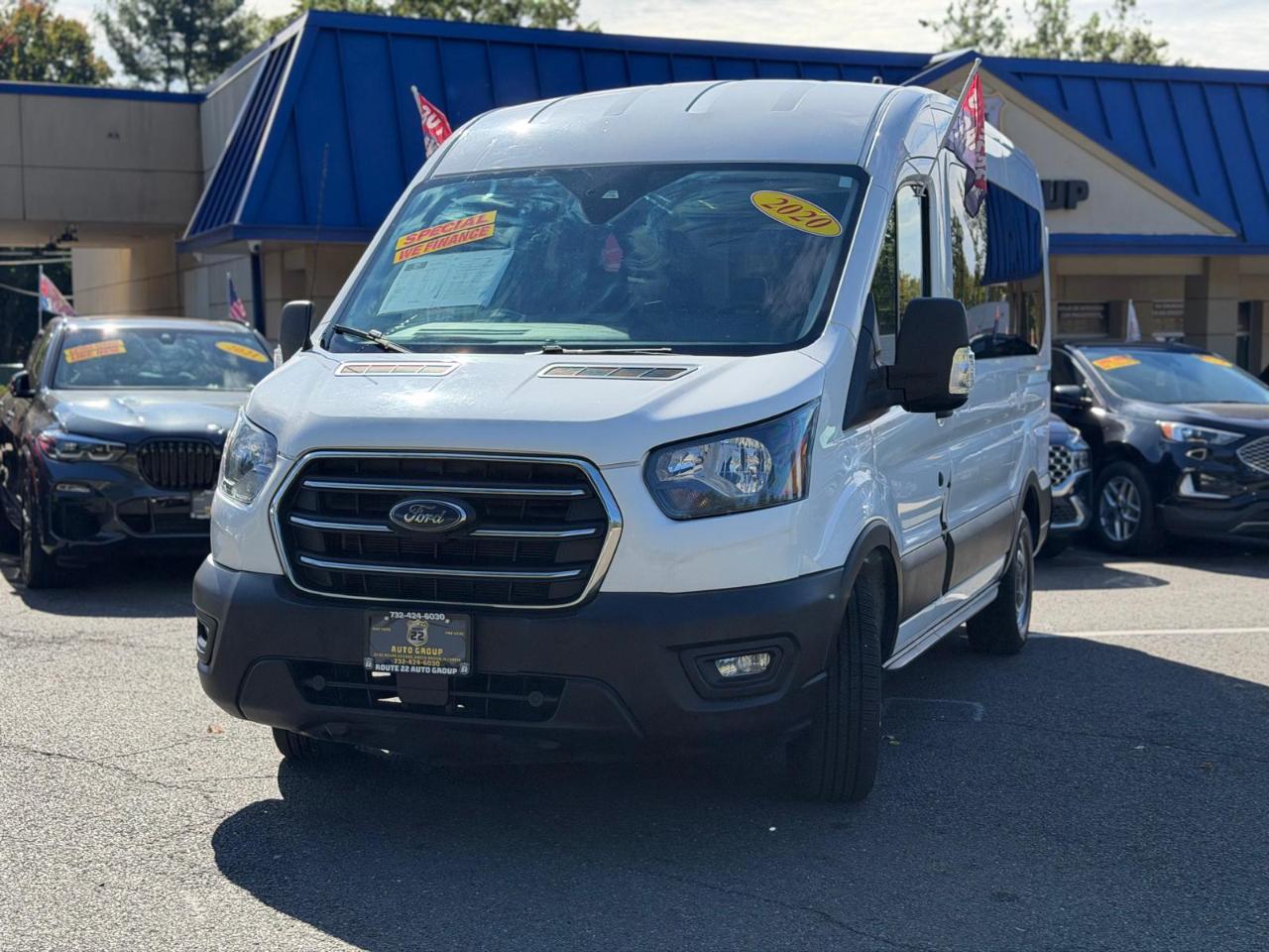2020 Ford Transit 150 Wagon Med. Roof XL w/Sliding Pass. 130-in. WB
