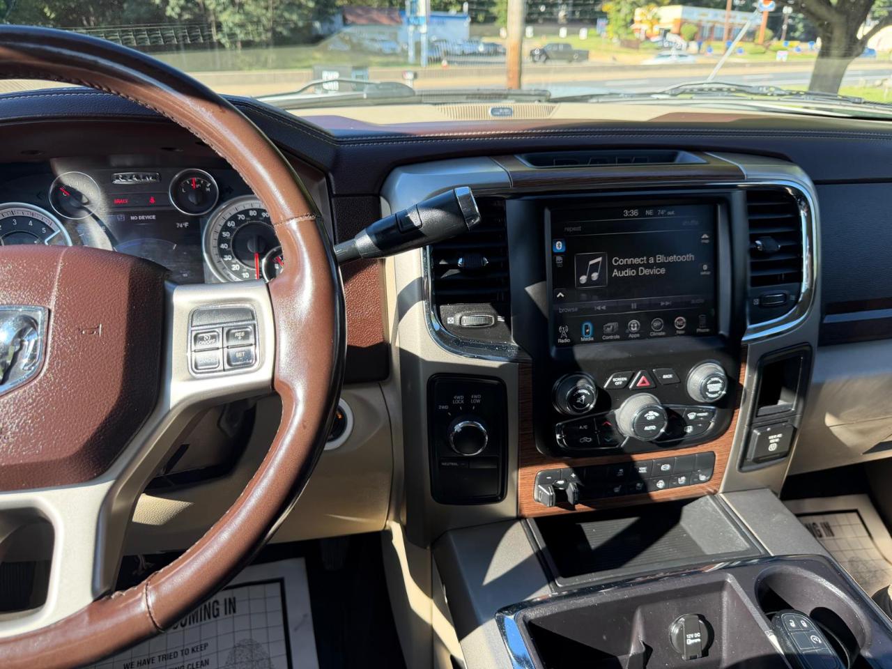 RAM 3500 Laramie Crew Cab SWB 4WD 2013