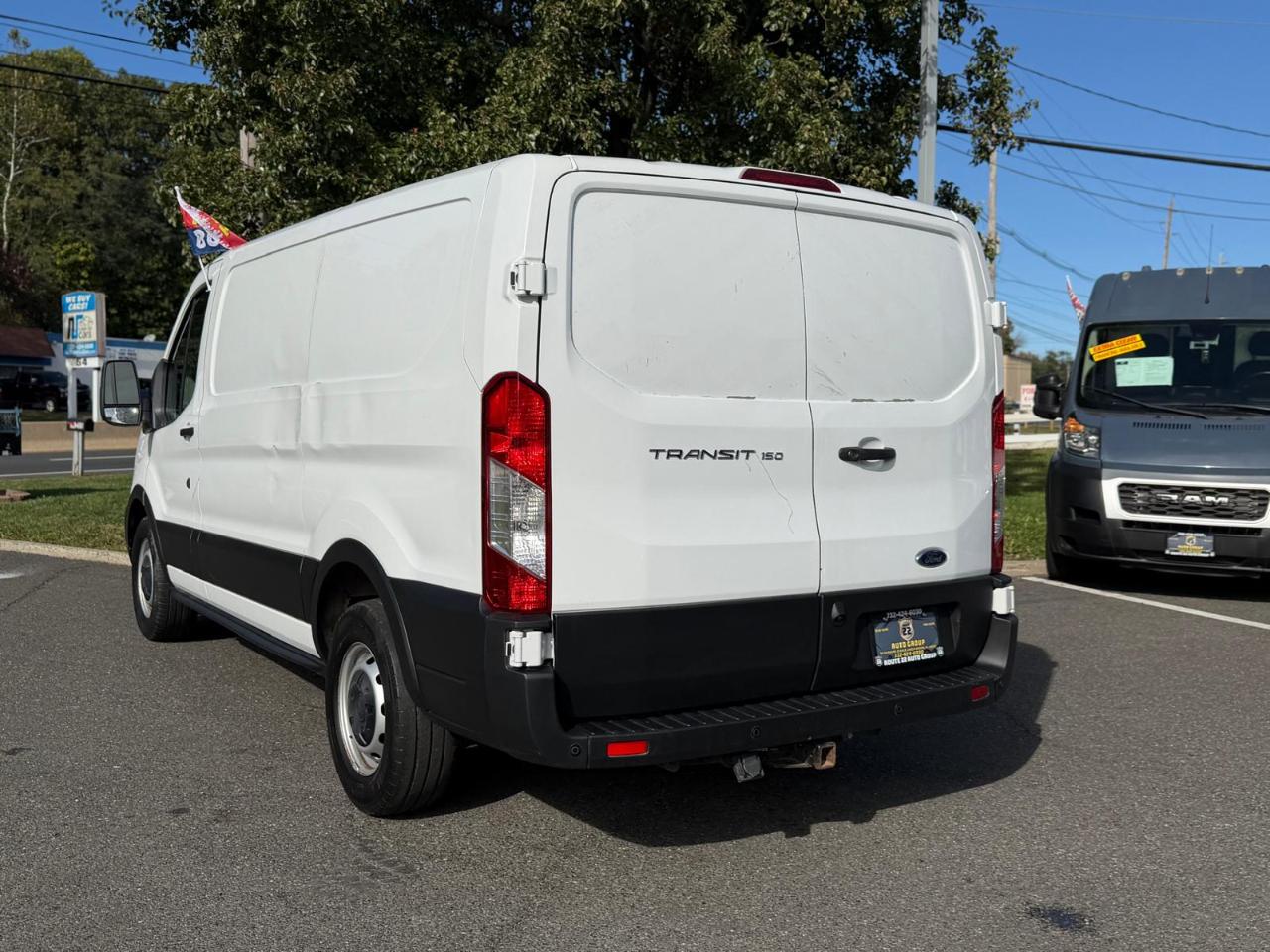Ford Transit 150 Van Low Roof w/Sliding Pass. 130-in. WB 2020