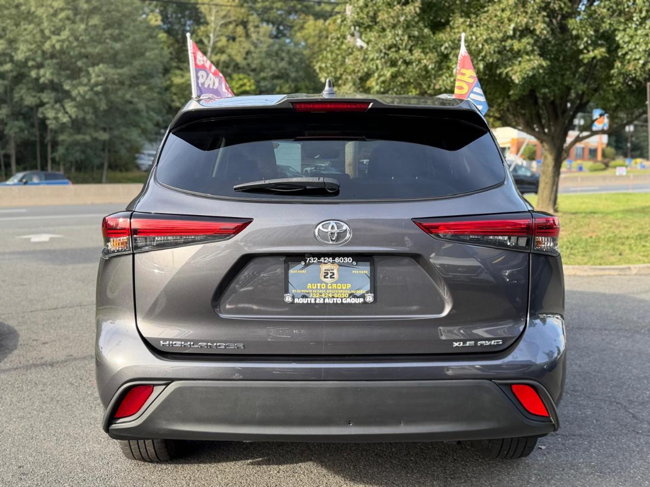 Toyota Highlander XLE AWD V6 2022