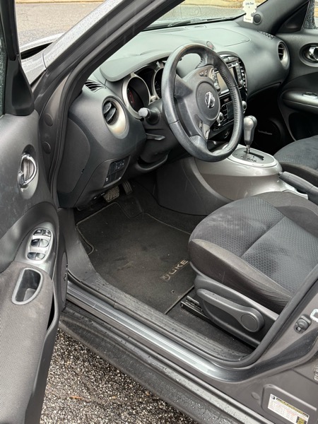 Nissan Juke S FWD 2016