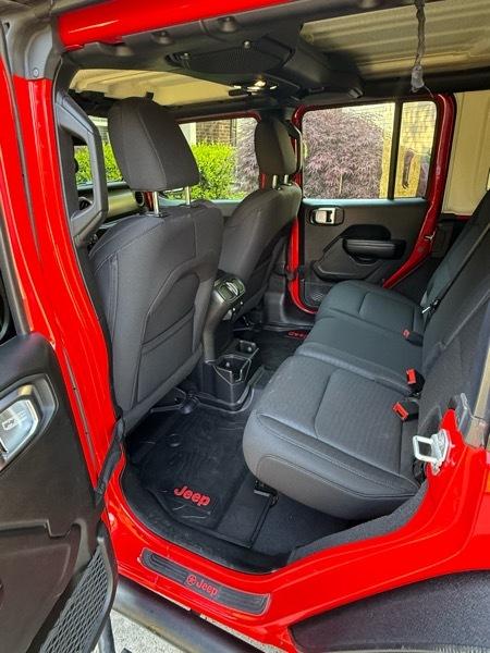 Jeep Wrangler Unlimited Sport 2019