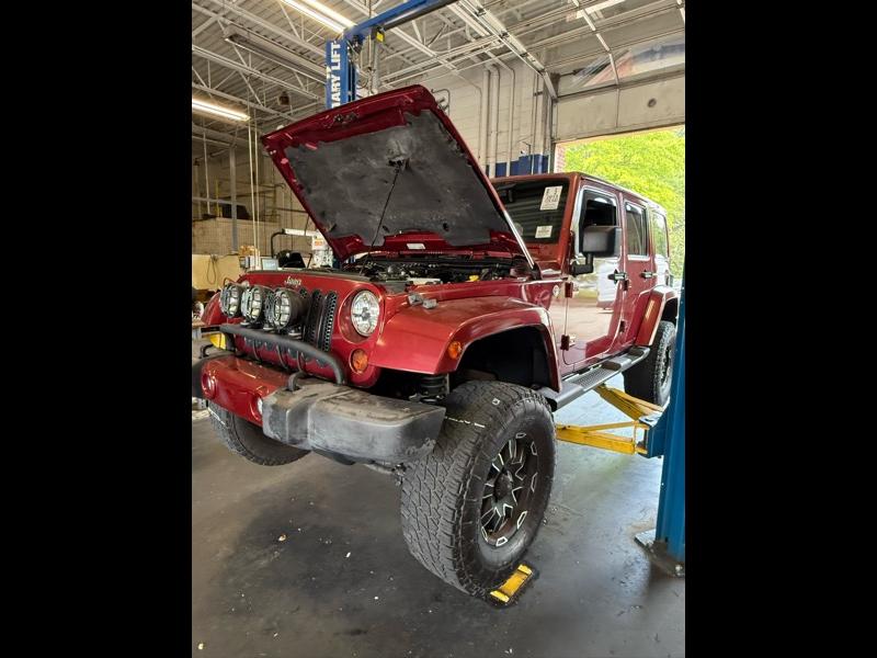Jeep Wrangler Unlimited Sahara 4WD 2013