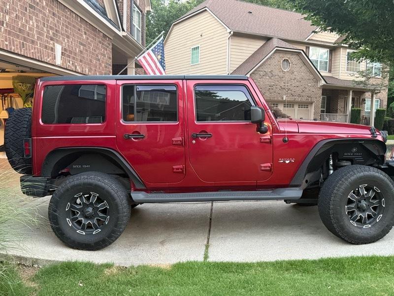 Jeep Wrangler Unlimited Sahara 4WD 2013