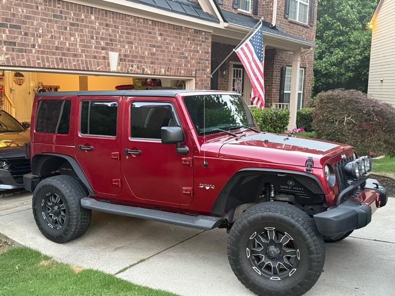 Jeep Wrangler Unlimited Sahara 4WD 2013