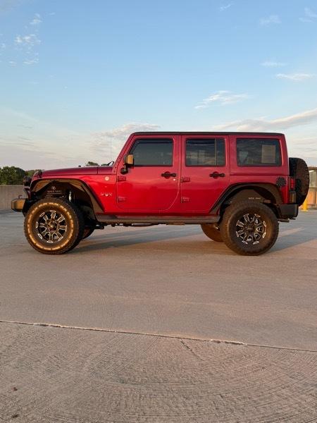 Jeep Wrangler Unlimited Sahara 4WD 2013