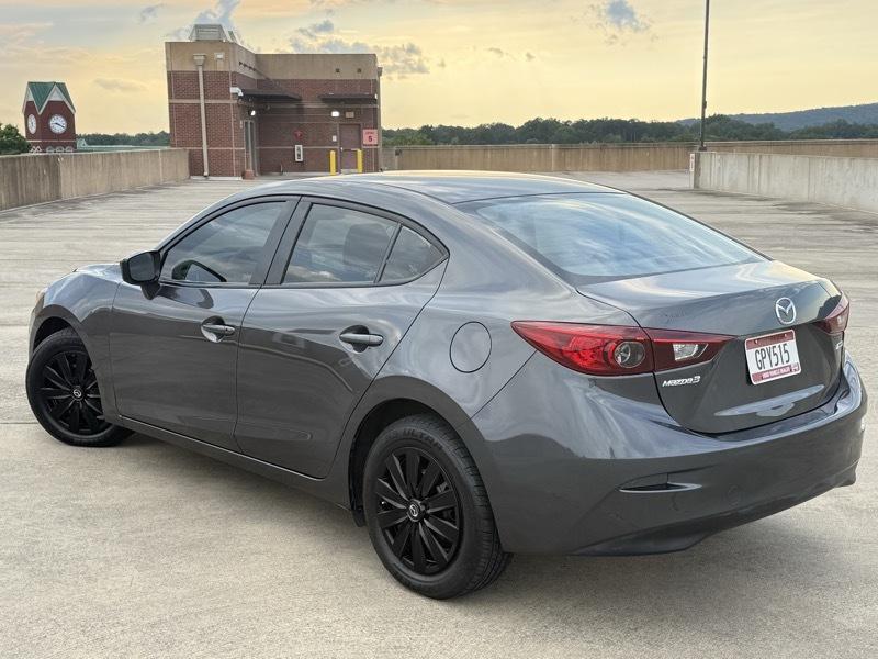 Mazda MAZDA3 i Sport AT 4-Door 2015