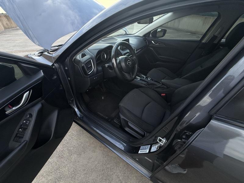 Mazda MAZDA3 i Sport AT 4-Door 2015