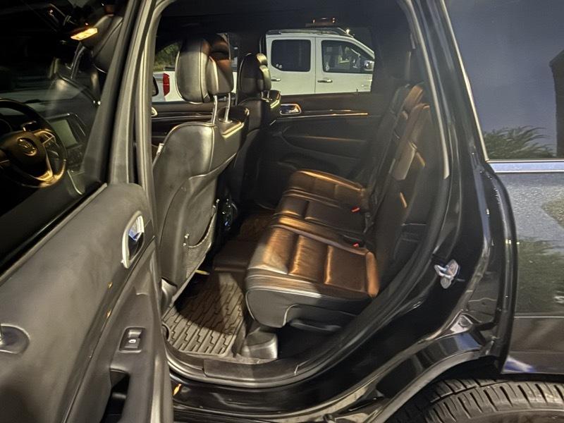 Jeep Grand Cherokee Overland 2WD 2015