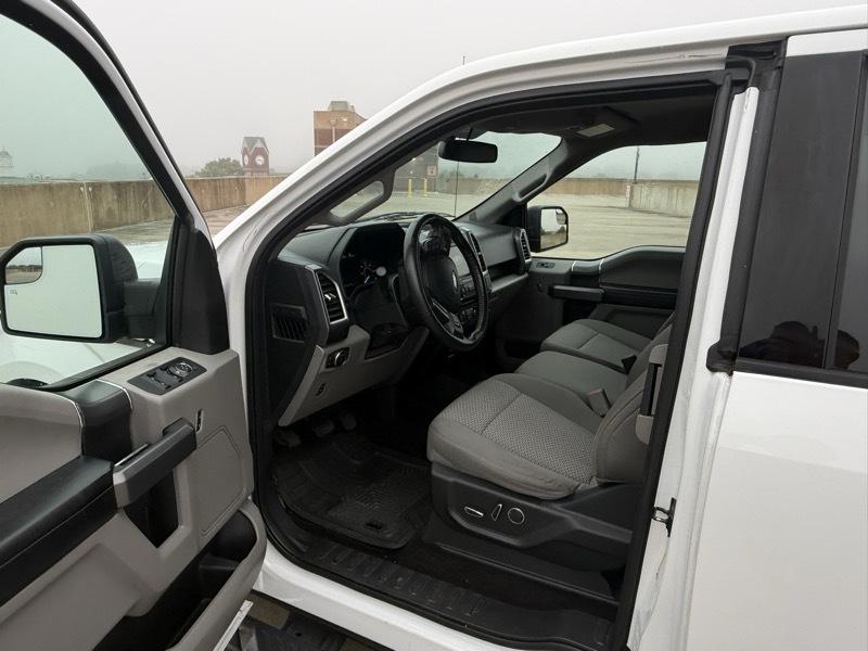 Ford F150 XLT Supercab 2WD 145 2016