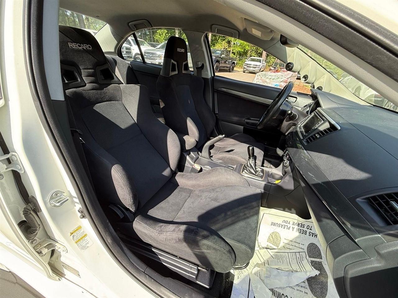 Mitsubishi Lancer  2011