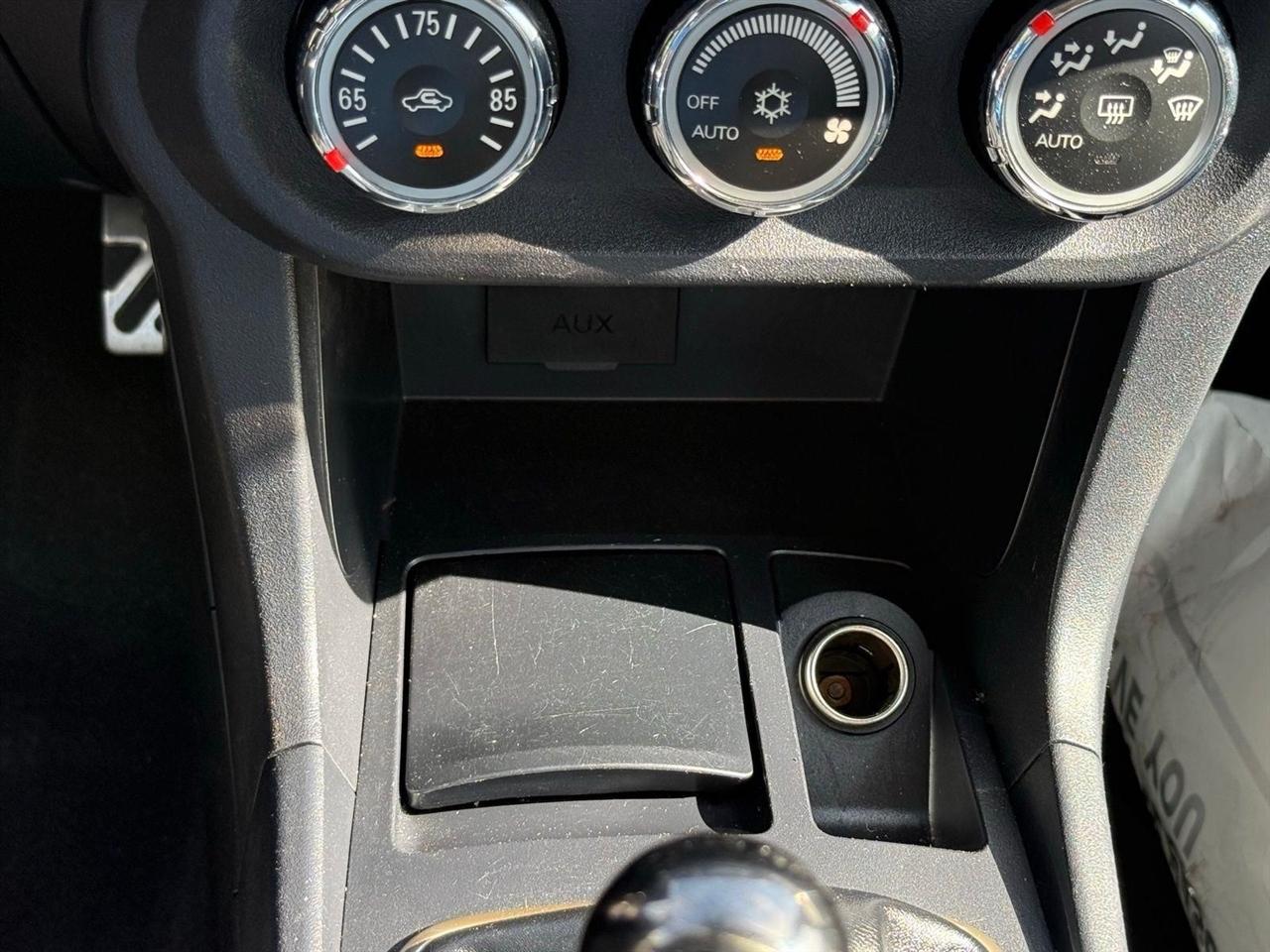 Mitsubishi Lancer  2011